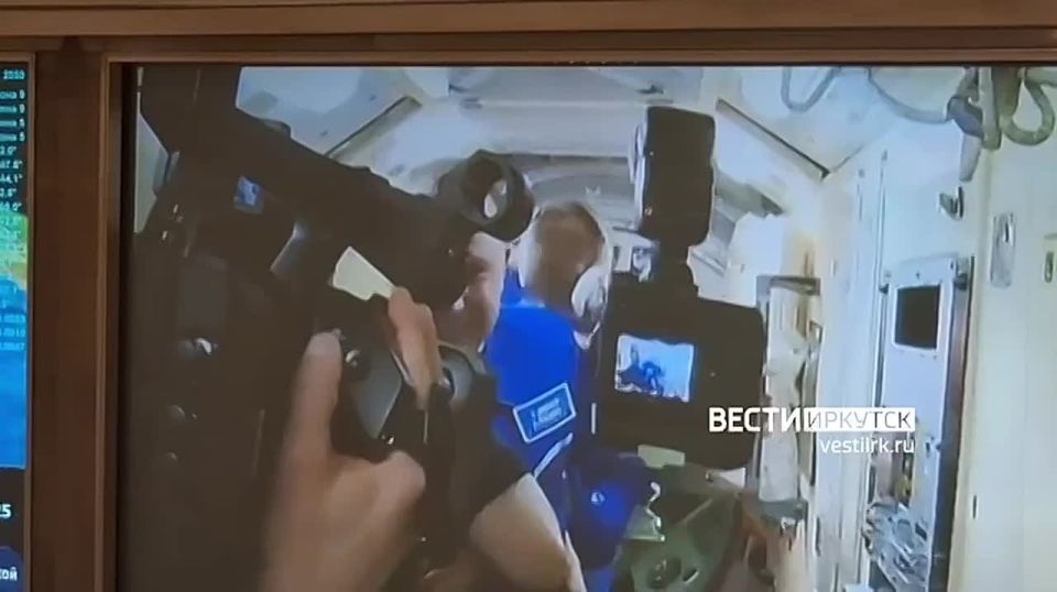 Люки открыты