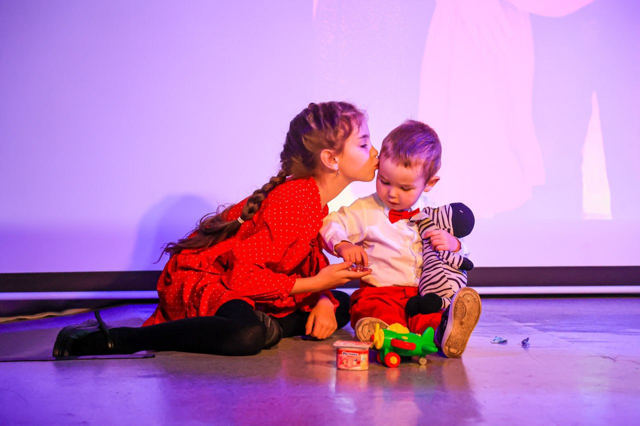 Второй этап городского конкурса «Почетная семья 2025» завершился в Иркутске Второй этап городского конкурса «Почетная семья 2025» завершился в Иркутске