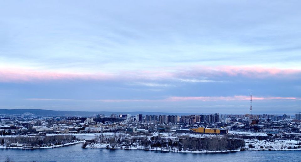 #нампишут. "Иркутск в пятницу вечером" : @baikalhill