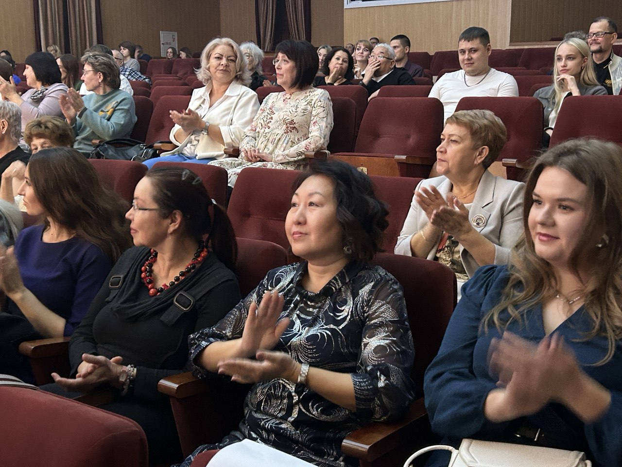 Ангарский медицинский колледж отметил 65 лет со дня основания Ангарский медицинский колледж отметил 65 лет со дня основания