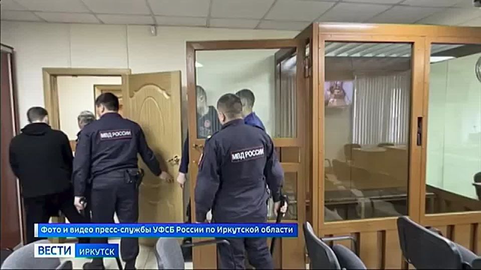 Семь и девять лет колонии общего режима, а также 6,5 лет воспитательной колонии