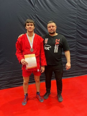   -          ,   24  28       