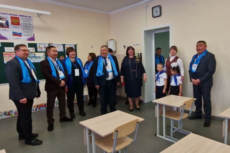 Школа в селе Аляты Аларского района открылась после комплексного капитального ремонта Школа в селе Аляты Аларского района открылась после комплексного капитального ремонта