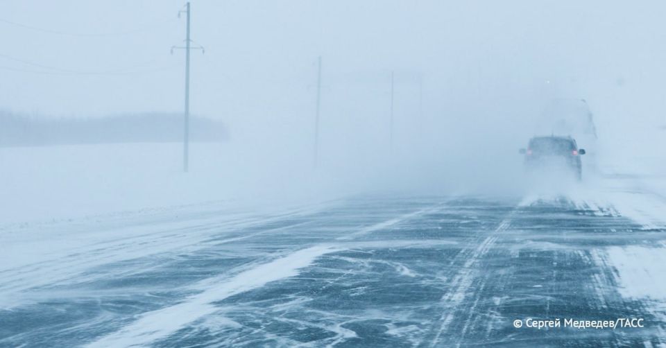 На федеральной трассе Р-258 «Байкал» ввели ограничения для движения большегрузов от поселка Култук Иркутской области до отворота на село Кабанск Бурятии