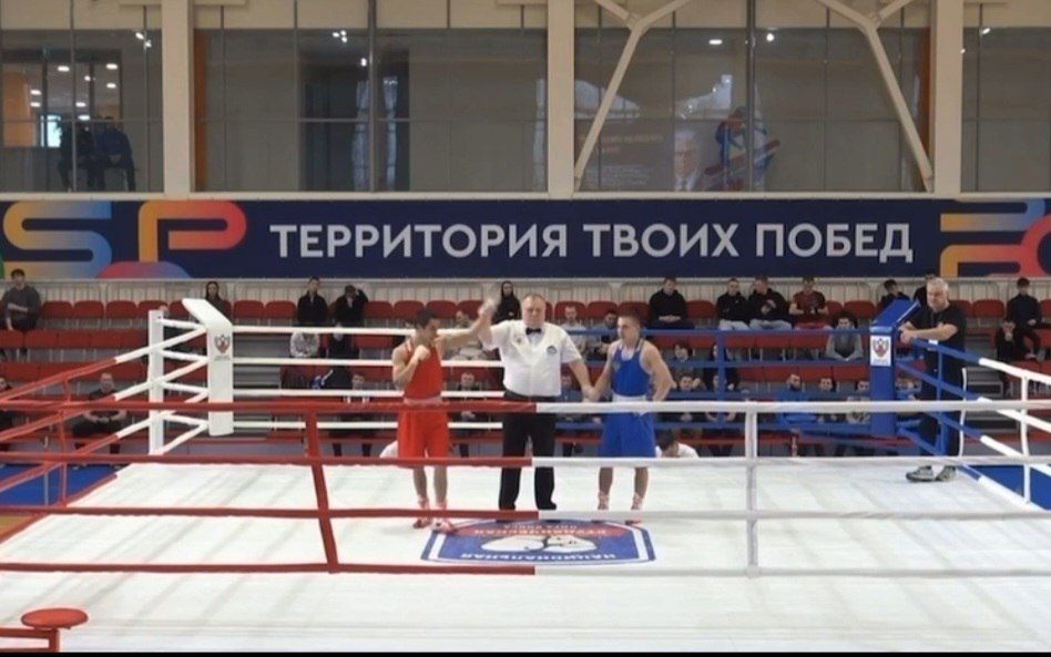 Спортсмены Прибайкалья завоевали 11 медалей на всероссийских соревнованиях по боксу памяти первого ректора Красноярского политехнического института, профессора Василия Борисова