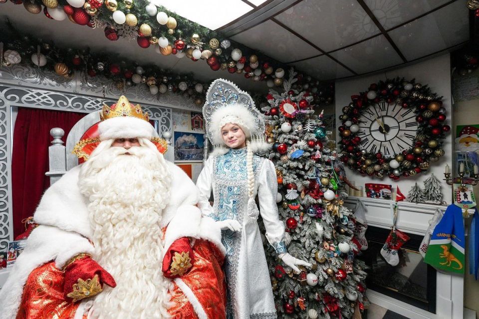 Волшебный поезд привез в Иркутск настоящую зимнюю сказку! Волшебный поезд привез в Иркутск настоящую зимнюю сказку!