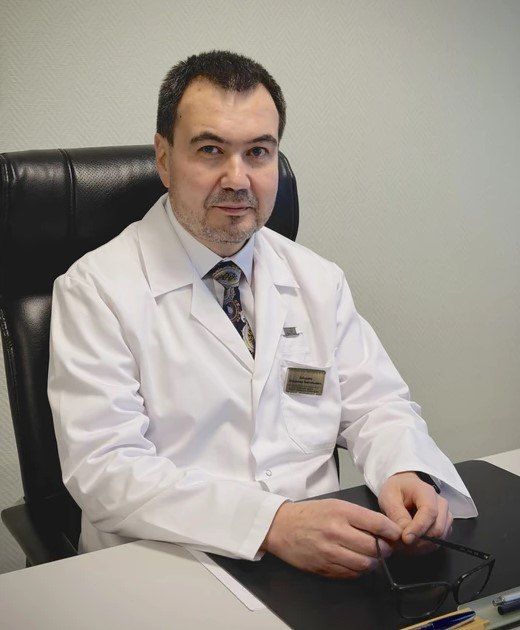 Главный врач ОГБУЗ «Иркутская областная инфекционная клиническая больница», поприветствовал участников конкурса «Клиника года - 2025»: