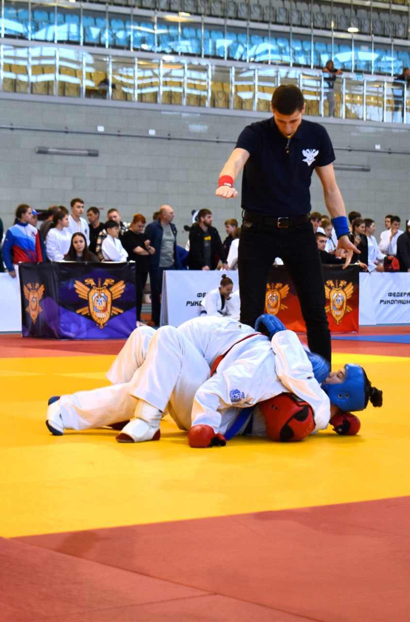 Чемпионат и первенство Сибири по рукопашному бою пройдут в иркутском Дворце спорта «Труд» с 6 по 8 декабря Чемпионат и первенство Сибири по рукопашному бою пройдут в иркутском Дворце спорта «Труд» с 6 по 8 декабря