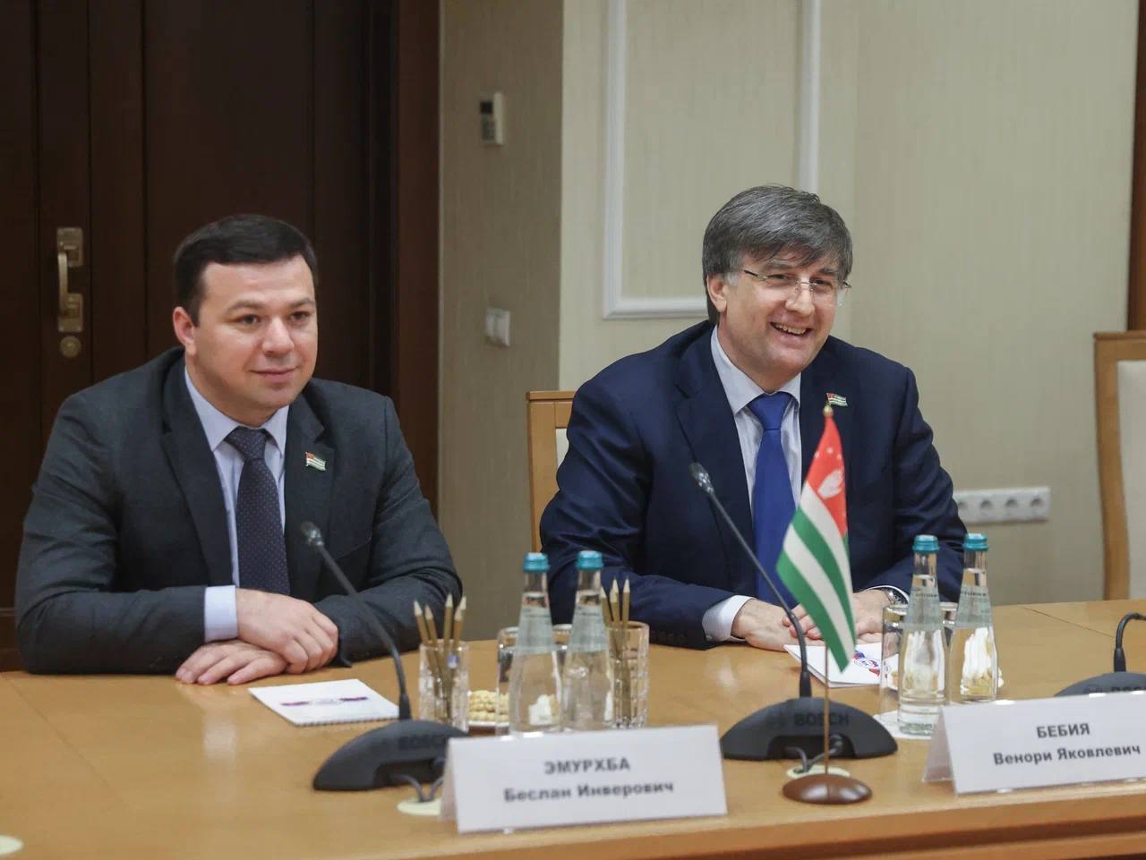 Председатель Комитета ГД по физической культуре и спорту Олег Матыцин и Председатель Комитета ГД по культуре Ольга Казакова встретились с Председателем Комитета Народного собрания Республики Абхазия Венори Яковлевичем Бебия Председатель Комитета ГД по физической культуре и спорту Олег Матыцин и Председатель Комитета ГД по культуре Ольга Казакова встретились с Председателем Комитета Народного собрания Республики Абхазия Венори Яковлевичем Бебия