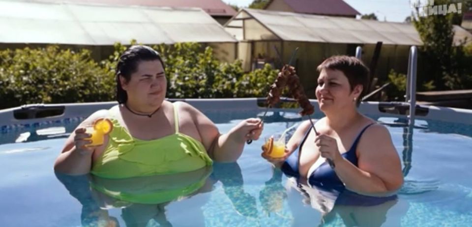 Илона Штукарева из Ангарска и ее мама прошли в финал шоу «Большие девочки. Дочки-матери»