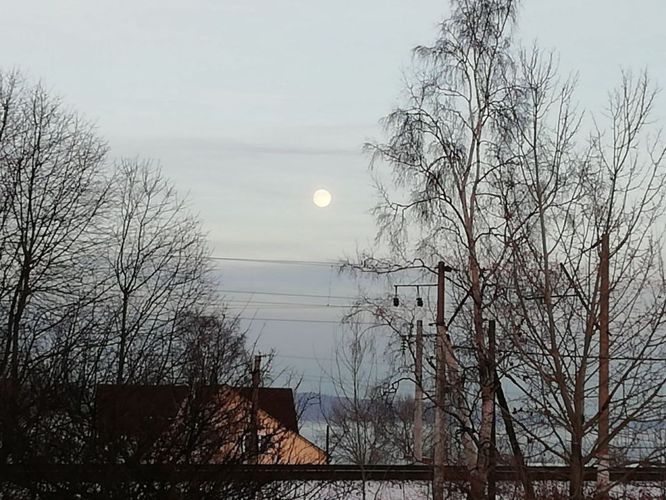 С добрым утром. Сегодня днем на улице градусник покажет до -6. Фото: Елена Романова Газета «Областная»