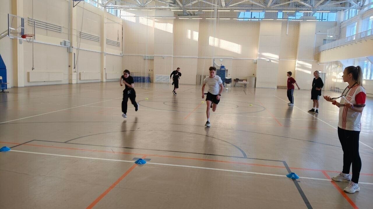 На этой неделе мэр Нижнеилимского округа Павел Березовский вручил знаки ГТО обучающимся Профессионального колледжа Железногорска-Илимского На этой неделе мэр Нижнеилимского округа Павел Березовский вручил знаки ГТО обучающимся Профессионального колледжа Железногорска-Илимского