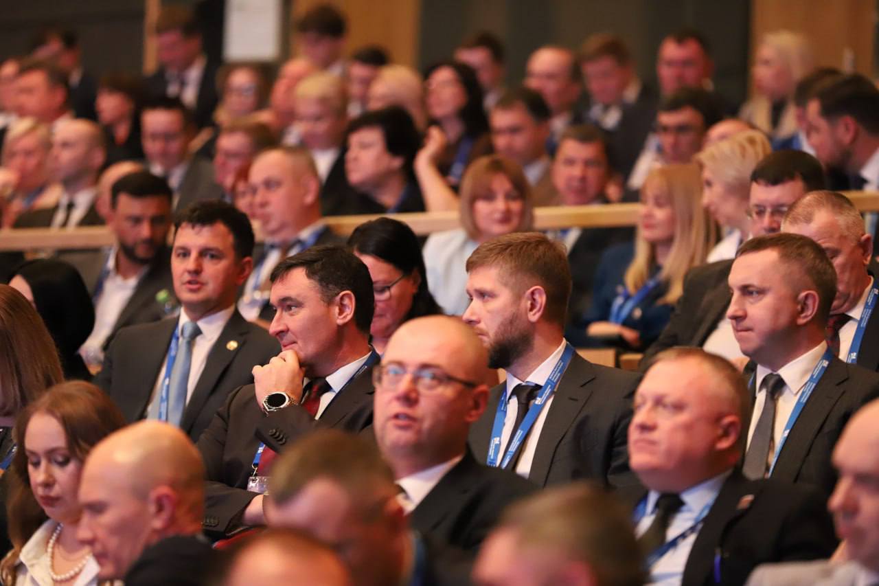 Руслан Болотов: Принимаю участие в форуме-выставке «Большие решения малой родины» в Москве Руслан Болотов: Принимаю участие в форуме-выставке «Большие решения малой родины» в Москве