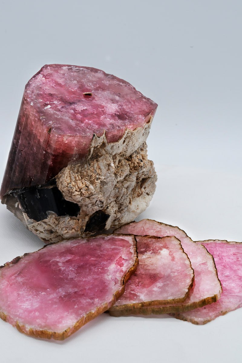 Говорят: «Камень лежа мхом обрастает», чтобы не пролежать все выходные дома, зовем вас на новую выставку «След Малхана: турмалин Забайкалья» в Усадьбу В.П. Сукачёва! Говорят: «Камень лежа мхом обрастает», чтобы не пролежать все выходные дома, зовем вас на новую выставку «След Малхана: турмалин Забайкалья» в Усадьбу В.П. Сукачёва!