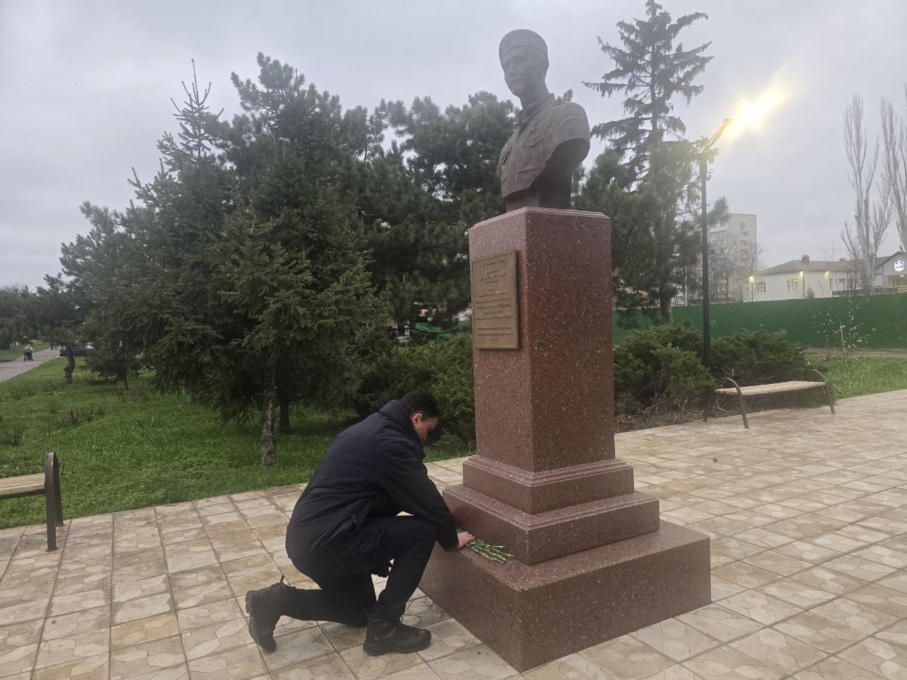 Руслан Болотов: Сегодня, в День Героев Отечества, нахожусь рядом с бойцами, в зоне СВО Руслан Болотов: Сегодня, в День Героев Отечества, нахожусь рядом с бойцами, в зоне СВО