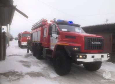 Три пожара возникли в Прибайкалье из-за короткого замыкания в минувшие сутки