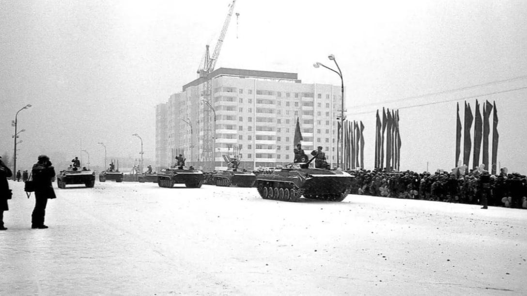 «За счастье жить такой судьбой спасибо Родине родной»