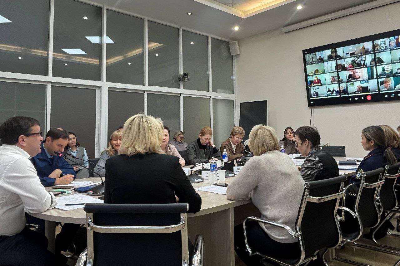 В декабре в школах Иркутской области пройдут родительские собрания по профилактике негативных проявлений и организации безопасного досуга в каникулы В декабре в школах Иркутской области пройдут родительские собрания по профилактике негативных проявлений и организации безопасного досуга в каникулы