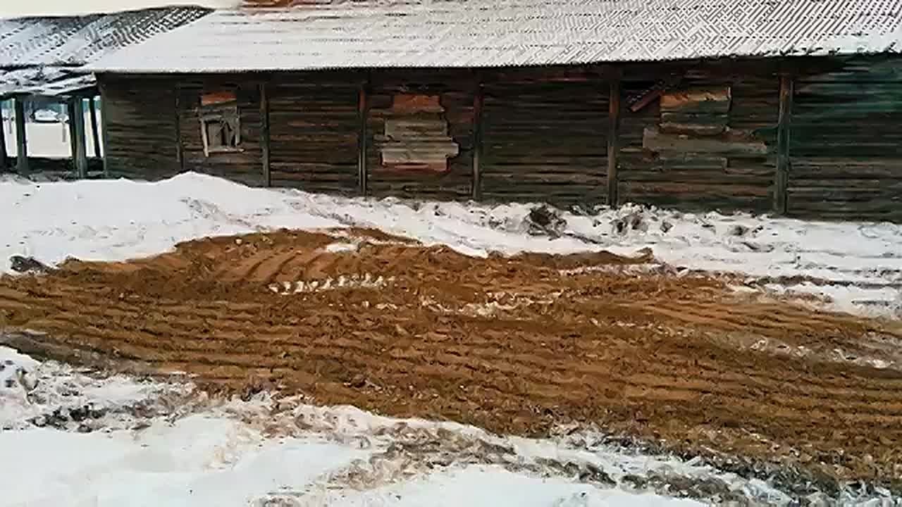 Захоронения фосфатных и аммонийных удобрений ликвидировали на Ольхоне по иску природоохранной прокуратуры