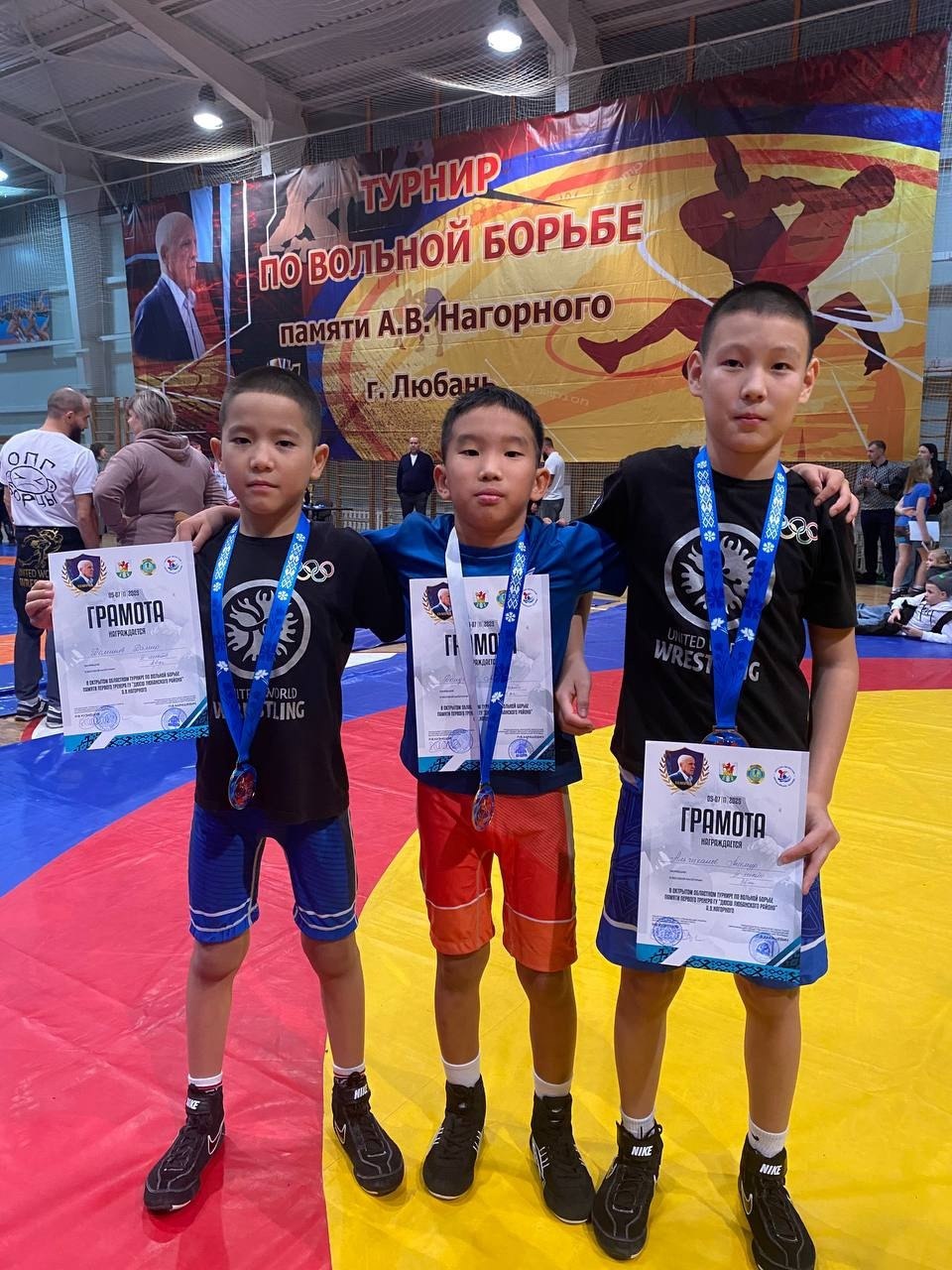Спортсмены Приангарья завоевали три медали на X открытом областном турнире по вольной борьбе памяти мастера спорта СССР Александра Нагорного, который 5-6 декабря проходил в городе Любань в Республике Беларусь