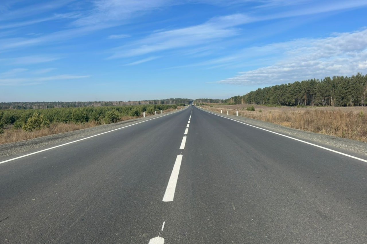 В Иркутской области в 2025 году ремонтировали свыше 200 километров дорог, входящих в опорную сеть России В Иркутской области в 2025 году ремонтировали свыше 200 километров дорог, входящих в опорную сеть России