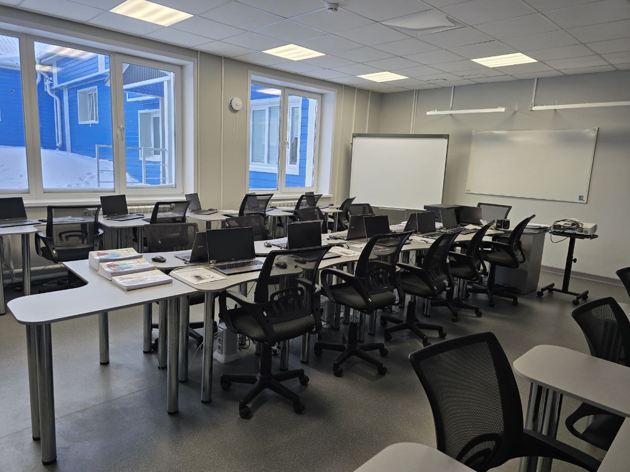 Капитальный ремонт провели в этом году в 12 объектах образования Иркутской области Капитальный ремонт провели в этом году в 12 объектах образования Иркутской области