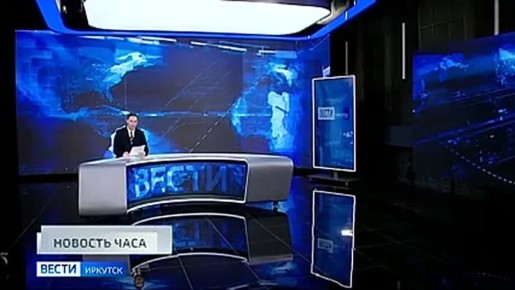 В эти минуты специалисты «Иркутскавтодора» устраняют последствия коммунальной аварии на улице Розы Люксембург