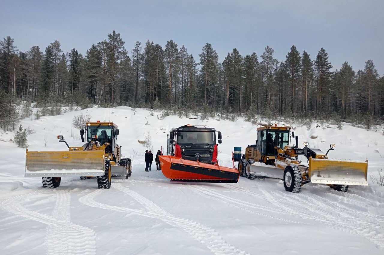 Плановые работы по расчистке от снега провели на ключевых северных трассах Усть-Кут – Уоян и Таксимо – Бодайбо Плановые работы по расчистке от снега провели на ключевых северных трассах Усть-Кут – Уоян и Таксимо – Бодайбо