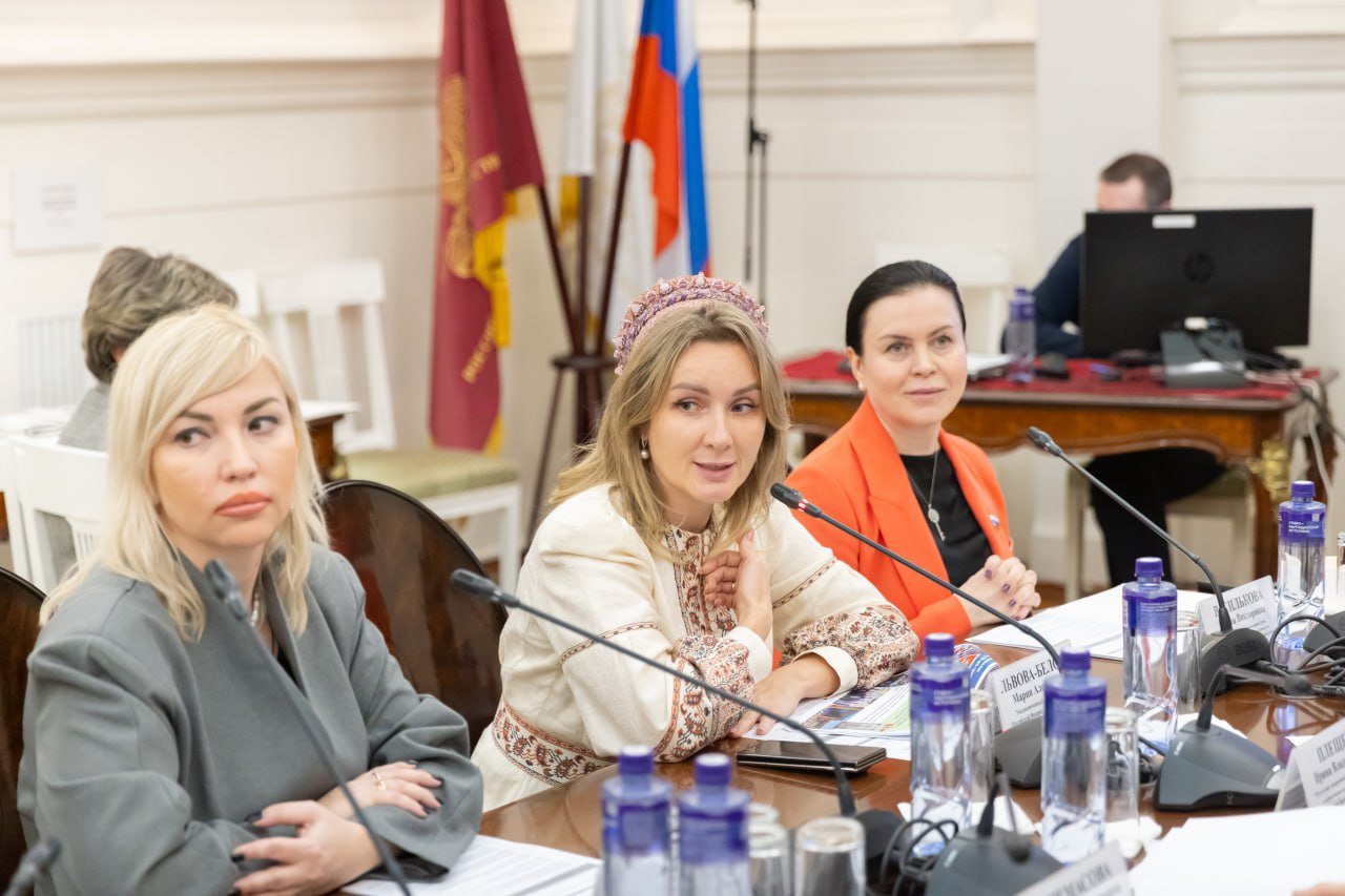 Иркутская область вошла в топ-5 регионов-лидеров акции «Портрет Героя» Иркутская область вошла в топ-5 регионов-лидеров акции «Портрет Героя»