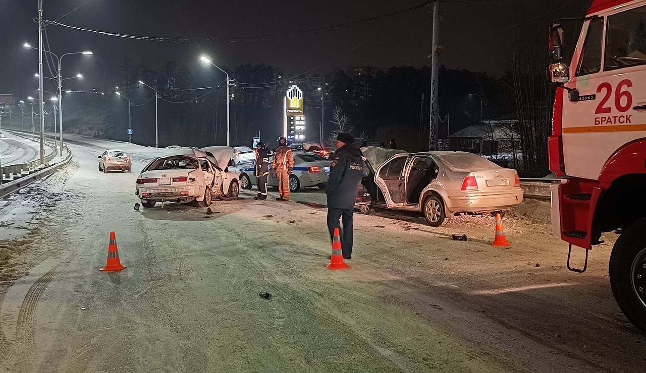 В Иркутской области за неделю произошло 30 ДТП: 5 человек погибли, 31 получили травмы В Иркутской области за неделю произошло 30 ДТП: 5 человек погибли, 31 получили травмы