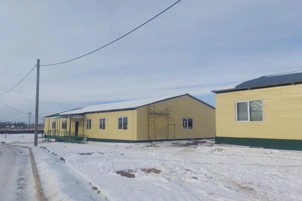 Подготовку к капремонту школы и модернизацию соцучреждений проверили руководители региональных министерств в Братске и Куйтунском районе Подготовку к капремонту школы и модернизацию соцучреждений проверили руководители региональных министерств в Братске и Куйтунском районе