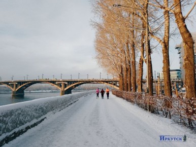 Туманное утро в Иркутске сменится теплым днем: по прогнозу сегодня переменная облачность, температура -4