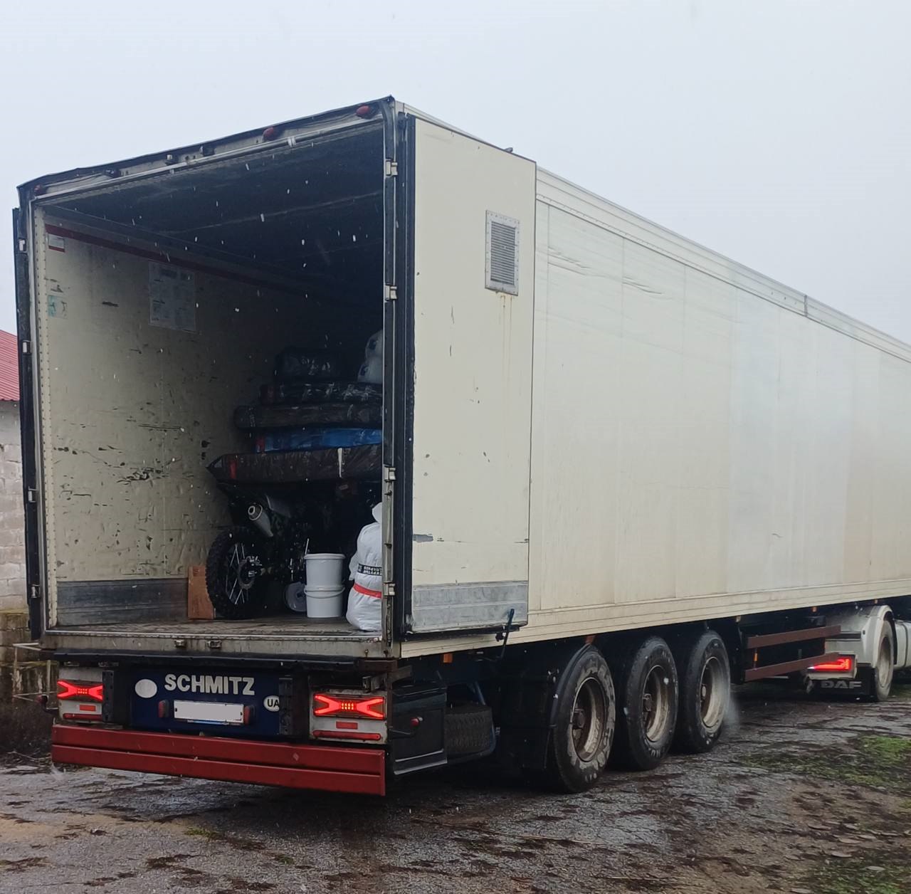 Руслан Болотов: Новости с передовой: на фронт пришла фура с необходимой помощью, которую отправили со склада на Ямской, 12 в начале месяца Руслан Болотов: Новости с передовой: на фронт пришла фура с необходимой помощью, которую отправили со склада на Ямской, 12 в начале месяца