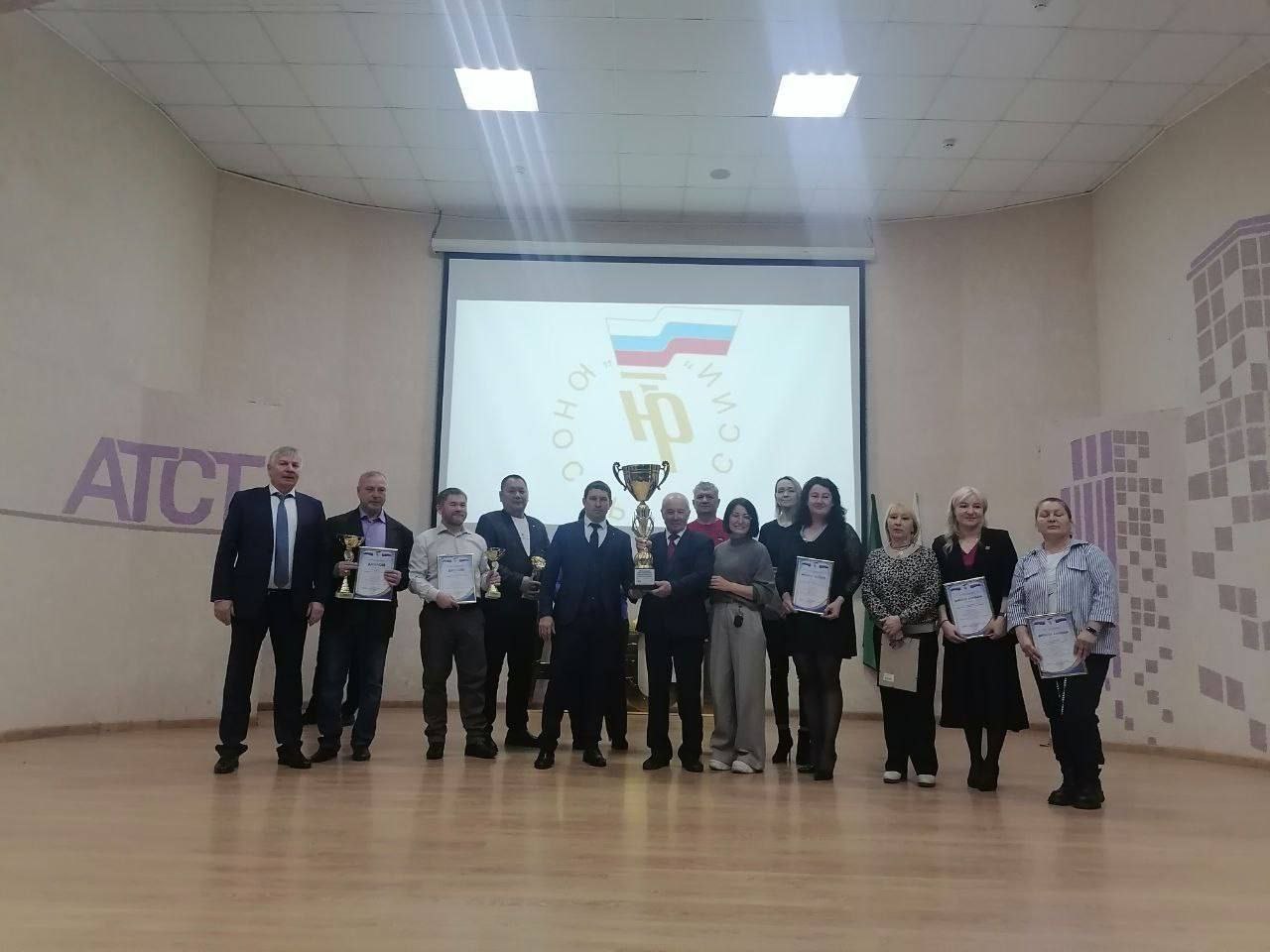 В Ангарском техникуме строительных технологий состоялся традиционный спортивный праздник «Скажи спорту – да», где наградили лучших по итогам XVII областной спартакиады «Молодёжно-спортивная лига Юность России 38» и... В Ангарском техникуме строительных технологий состоялся традиционный спортивный праздник «Скажи спорту – да», где наградили лучших по итогам XVII областной спартакиады «Молодёжно-спортивная лига Юность России 38» и...