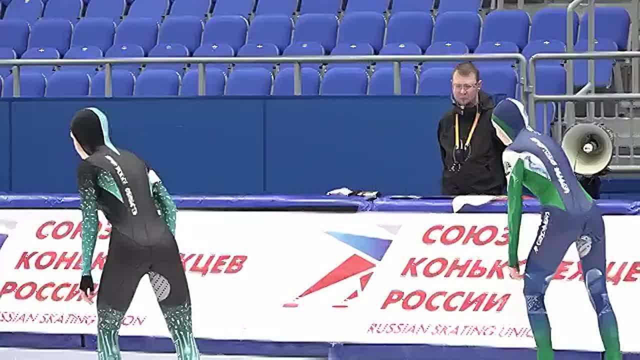 Почти 200 спортсменов приехали в Иркутск на первенство СФО по конькобежному спорту