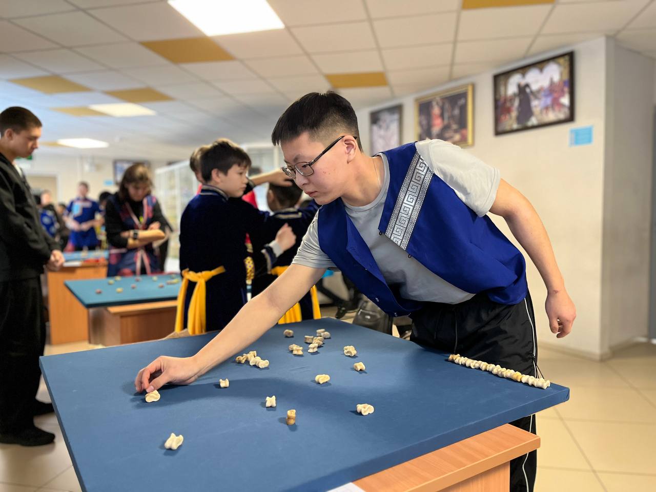 Около 200 спортсменов приняли участие в спартакиаде Усть-Ордынского Бурятского округа по национальным видам спорта Около 200 спортсменов приняли участие в спартакиаде Усть-Ордынского Бурятского округа по национальным видам спорта