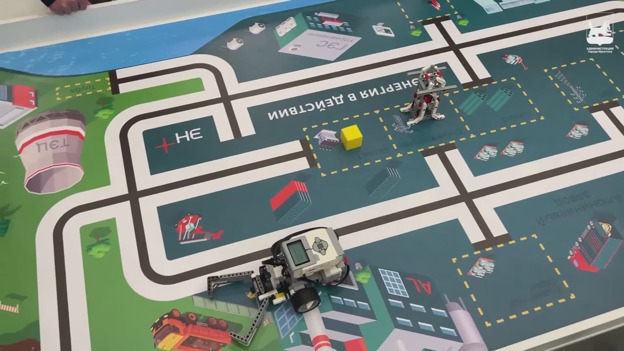 Руслан Болотов: Второй «Мультилаб» открылся в нашем городе в школе № 77. Проект реализует энергохолдинг Эн+, и чтобы в него попасть, необходимо пройти серьёзный конкурс