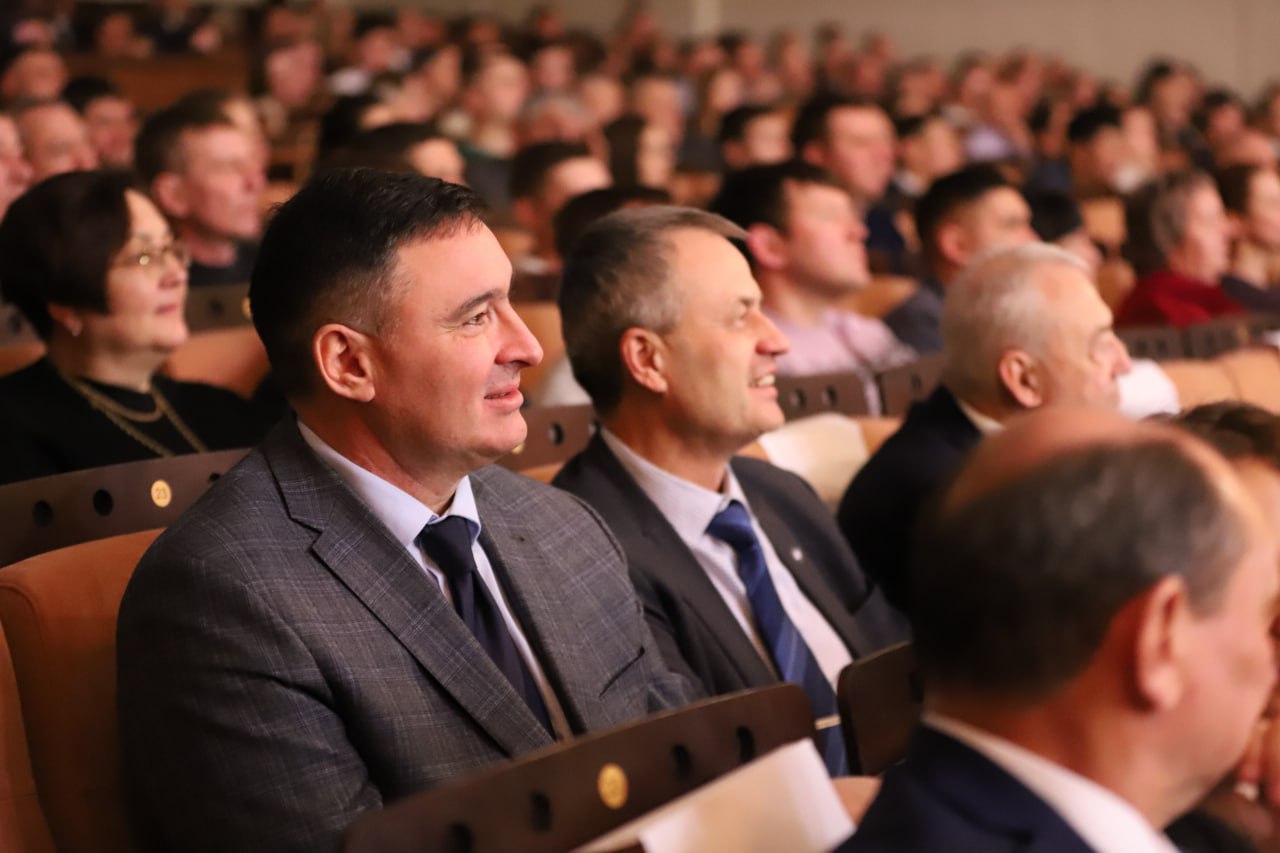 Руслан Болотов: Ново-Иркутской ТЭЦ – 50 лет! Полвека назад запуск теплоэлектроцентрали дал мощный импульс развитию нашего города Руслан Болотов: Ново-Иркутской ТЭЦ – 50 лет! Полвека назад запуск теплоэлектроцентрали дал мощный импульс развитию нашего города