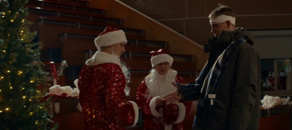 Уже сегодня на большие экраны нашей страны выходит иркутский фильм «Новый Год на Связи» (12+)! Уже сегодня на большие экраны нашей страны выходит иркутский фильм «Новый Год на Связи» (12+)!