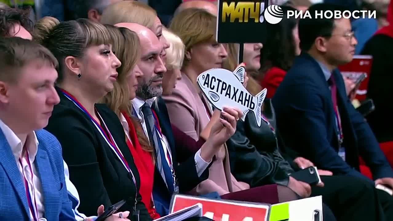 Путин призвал россиян соблюдать режим и рано ложиться спать, чтобы быть в форме