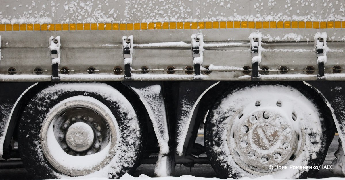 Один из самых длинных автозимников в РФ протяженностью 220 км открыли в Катангском районе Иркутской области