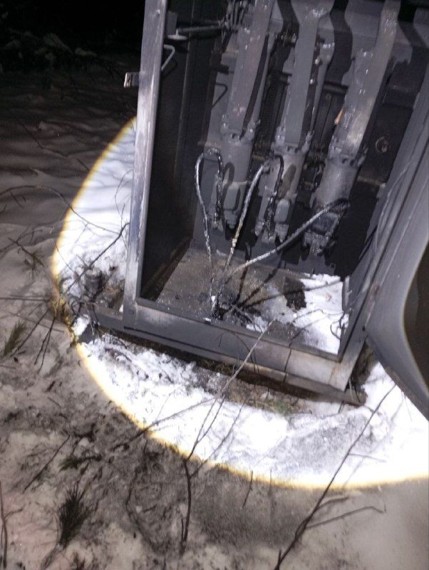 Оборудование для энергоснабжения потребителей подожгли в Саянске Иркутской области, сообщает энергосетевая организация «Облкоммунэнерго»