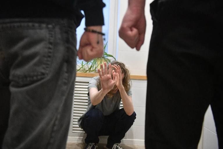 В Черемховском районе следователи разбираются в шокирующей истории, которая закончилась гибелью 20-летнего парня