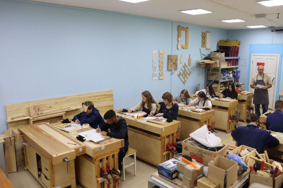 ��������� �������� ����������� � �������������, ���������� 65-�����, ���������� ����� 18 ����� ������������ ��� ������������ ������� �������