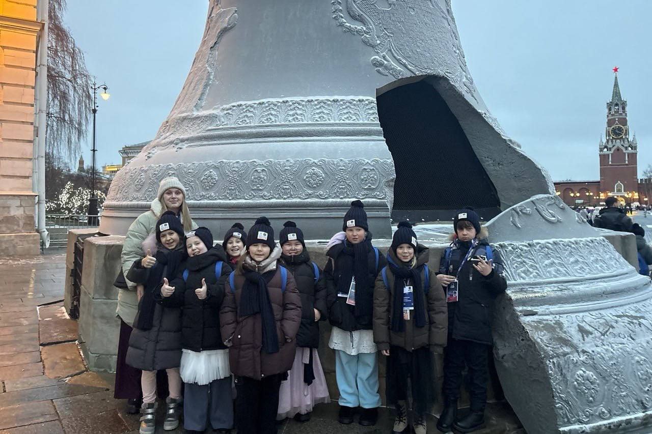 Главную новогоднюю ёлку в Кремле посетили 76 детей из Иркутской области Главную новогоднюю ёлку в Кремле посетили 76 детей из Иркутской области