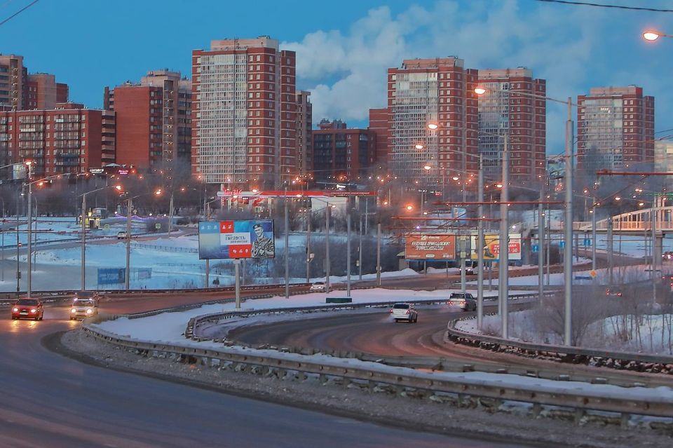 Доброе утро, Иркутск!. Академический мост с видом на микрорайон Союз