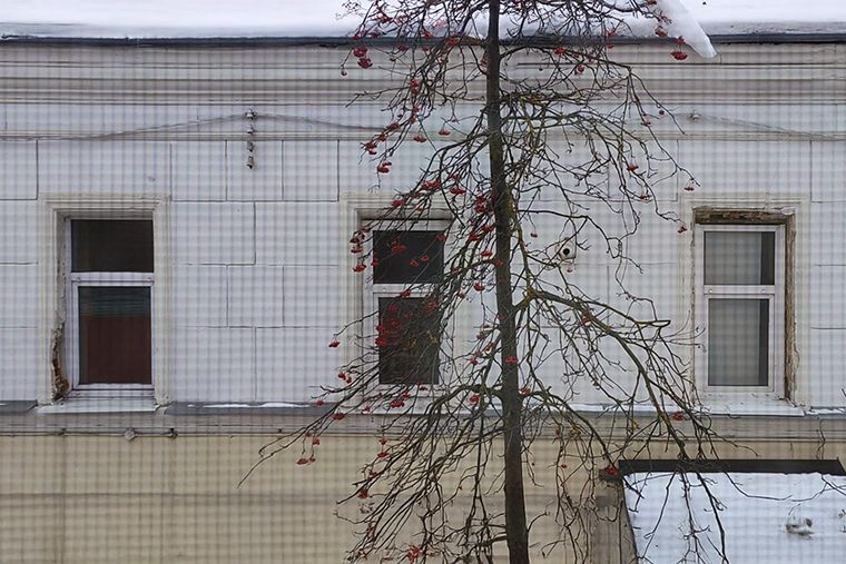 Как справиться с угрозами от перегородок и труб, установленных соседями: практическое руководство