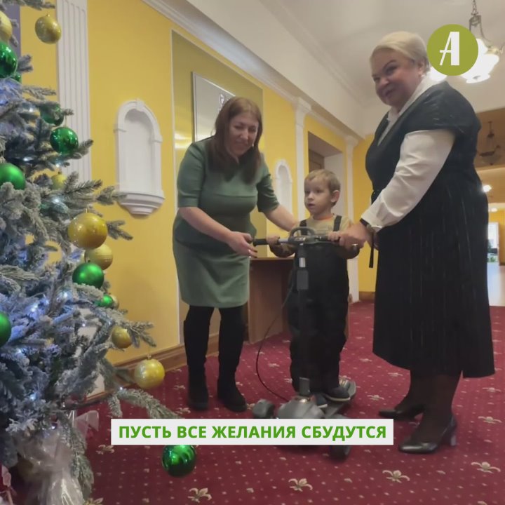 Сергей Петров: #Итогинедели. В Ангарском округе активно продолжается добрая новогодняя акция «Ёлка желаний»