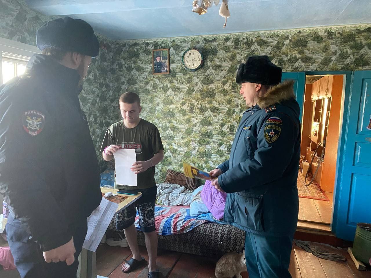 Транспортные полицейские принимают участие в межведомственной акции "Сохрани ребёнку жизнь" Транспортные полицейские принимают участие в межведомственной акции "Сохрани ребёнку жизнь"