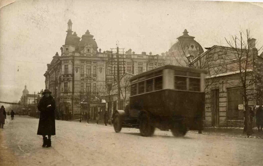 Регулярному автобусному движению в Иркутске исполнилось 100 лет